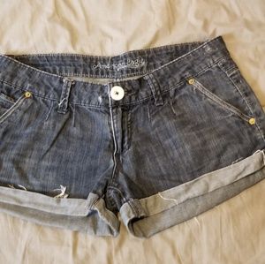 American Eagle shorts size 6